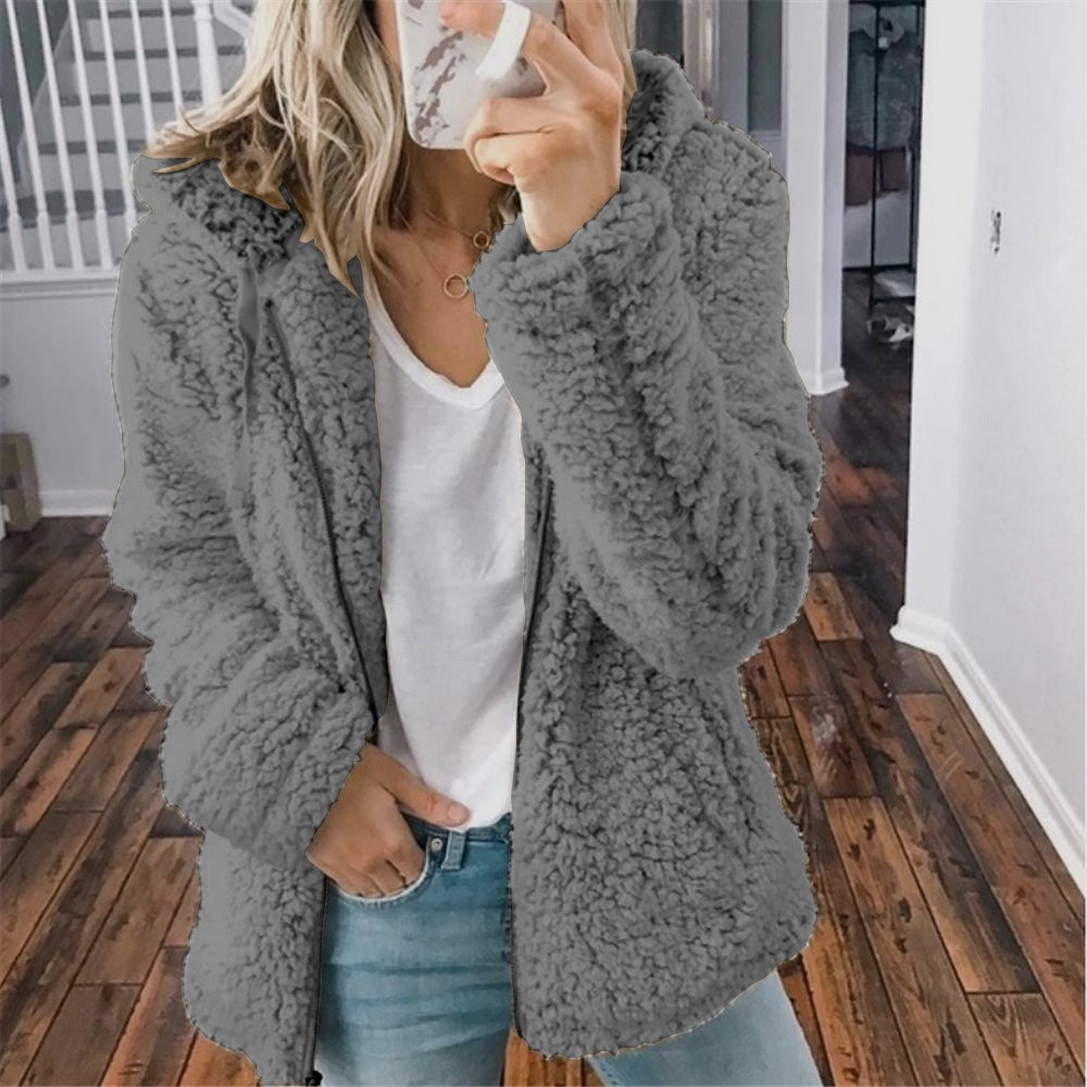 Celandine – Manteau en peluche avec capuche