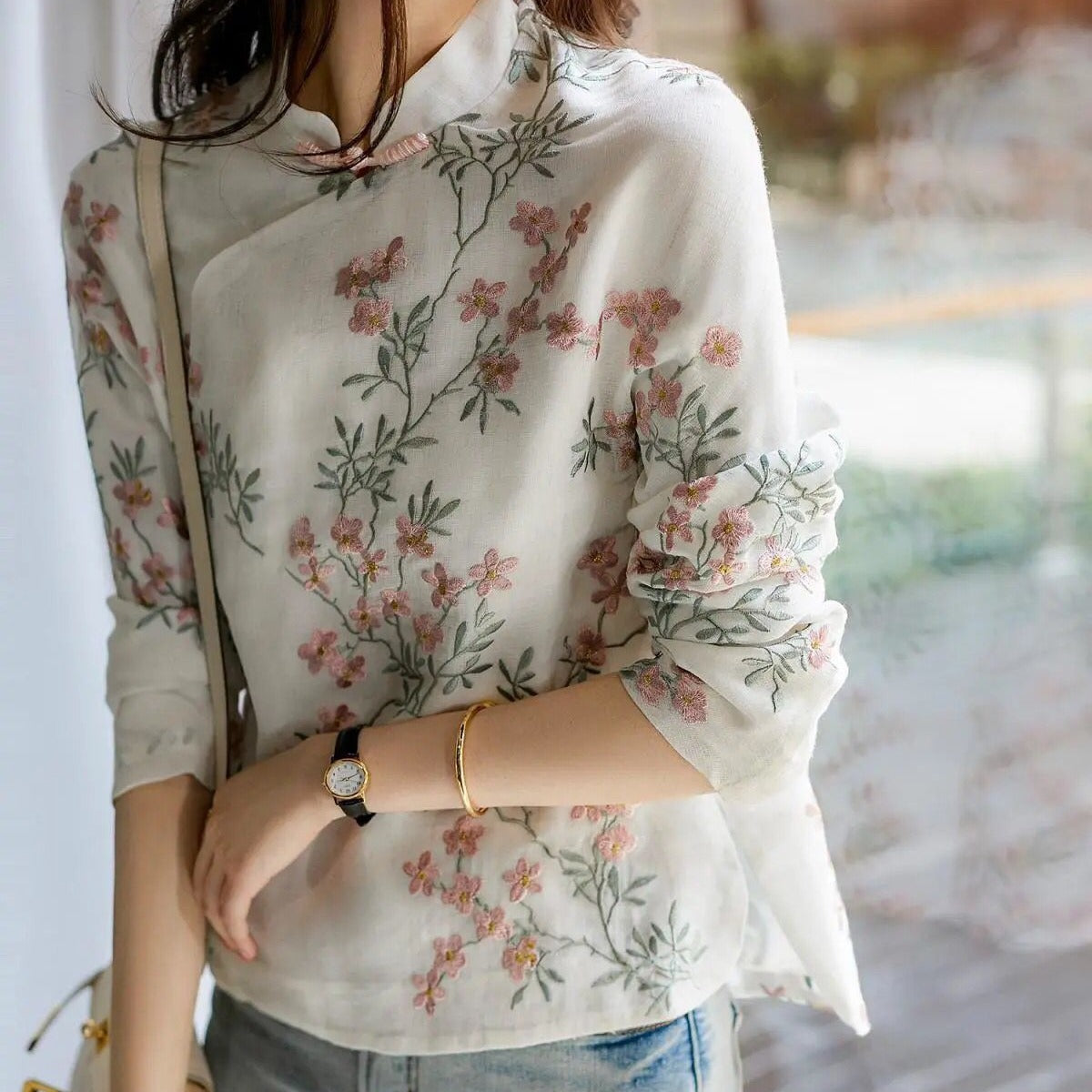 Charnette - Chemise élégante en lin avec broderie pour femmes