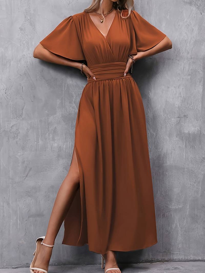 Juliette – Robe pour femmes avec col à volants et taille plissée