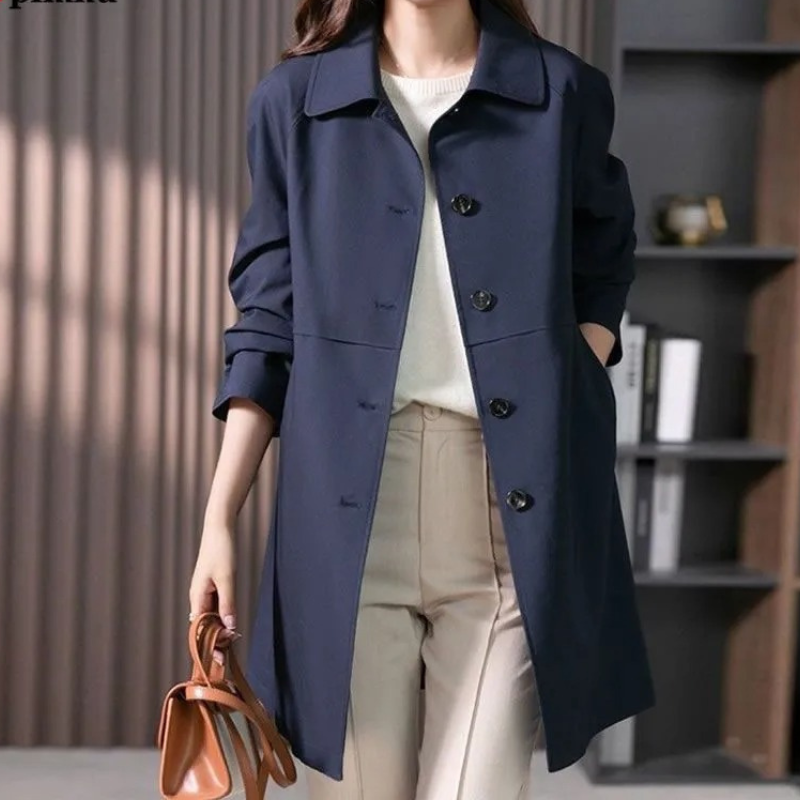Elise – Court Trenchcoat avec Bouton