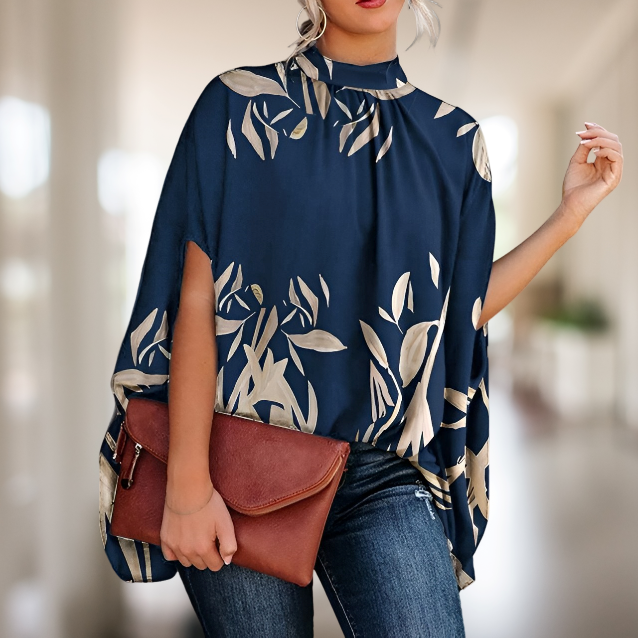 Zara – Blouse large avec col en V
