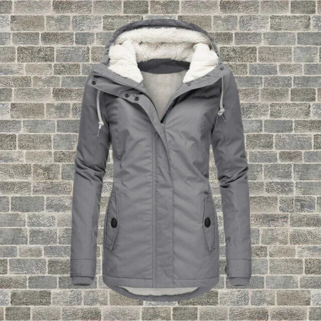 Camila – Veste en coton plissé avec capuche