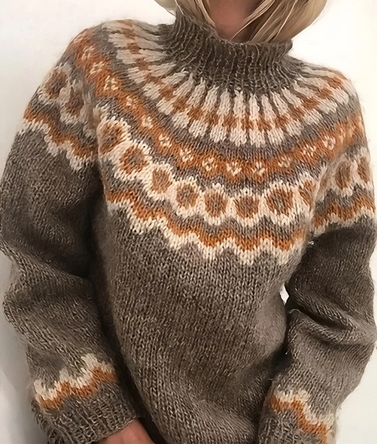 Oona – Pull islandais chaud avec col roulé