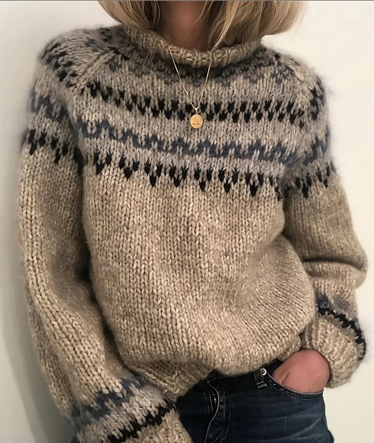 Oona – Pull islandais chaud avec col roulé