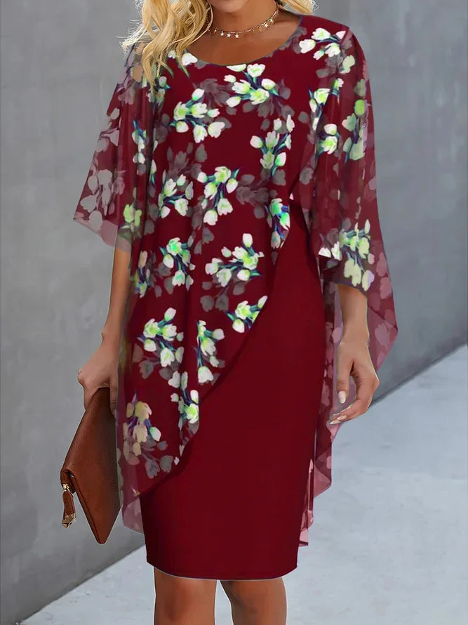 Lea – Robe Courte avec Fleurs et Cape