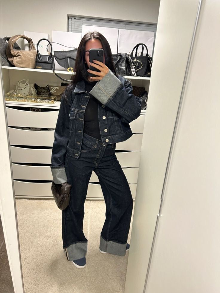 Clara – Set en Denim avec Blouson Trucker & Jeans Taille Haute