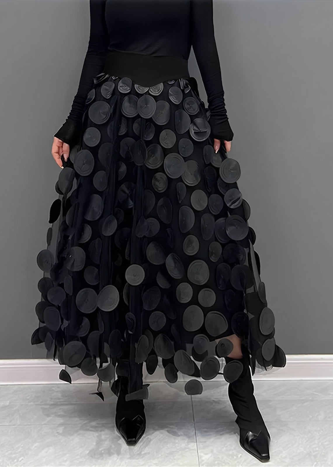 Peaches – Jupe midi à pois style rétro