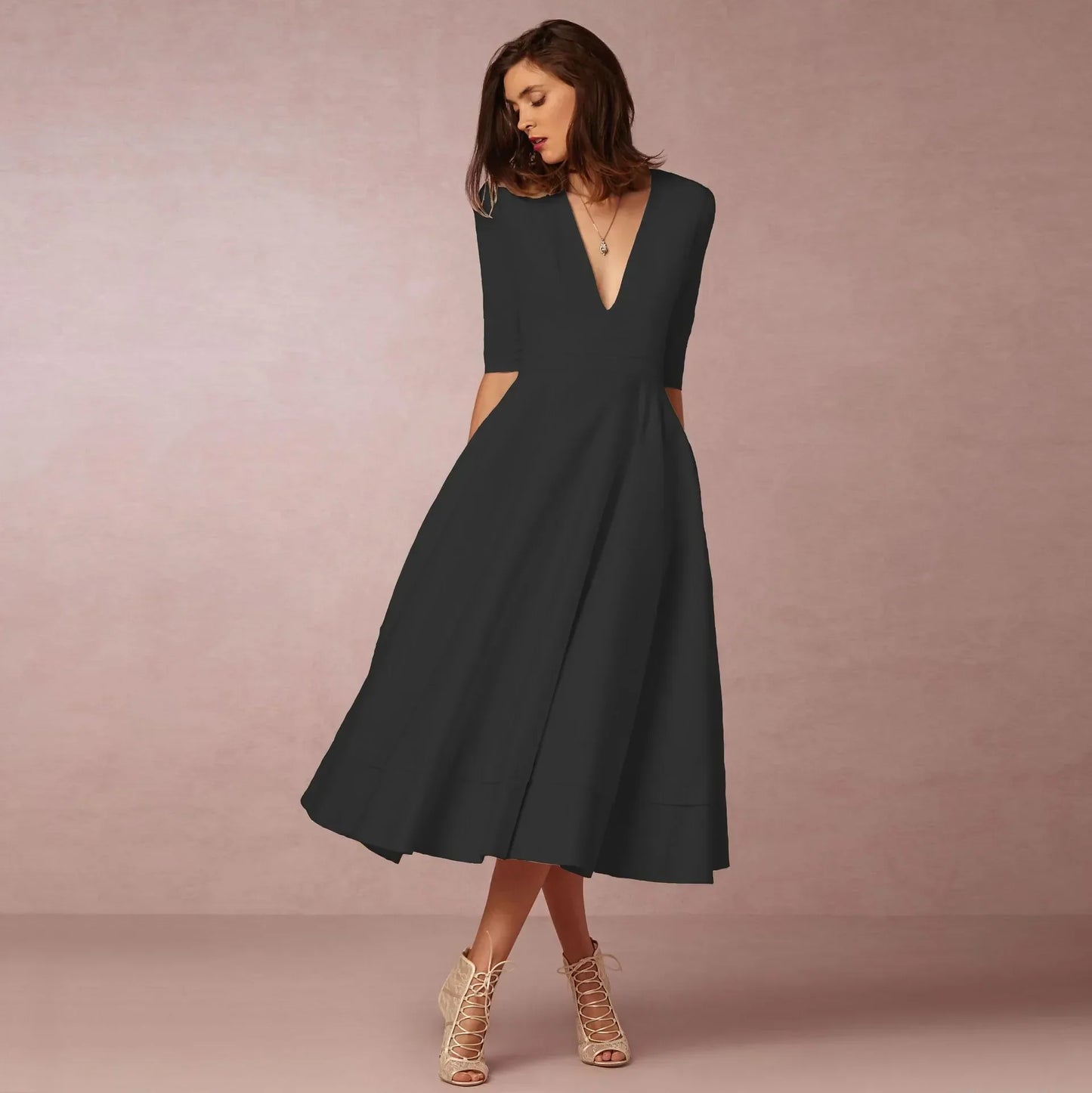 Noemi – Robe de soirée élégante en longueur midi