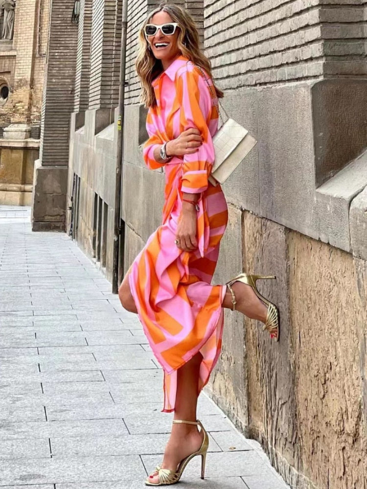 Mira – Robe portefeuille féminine avec manches 3/4