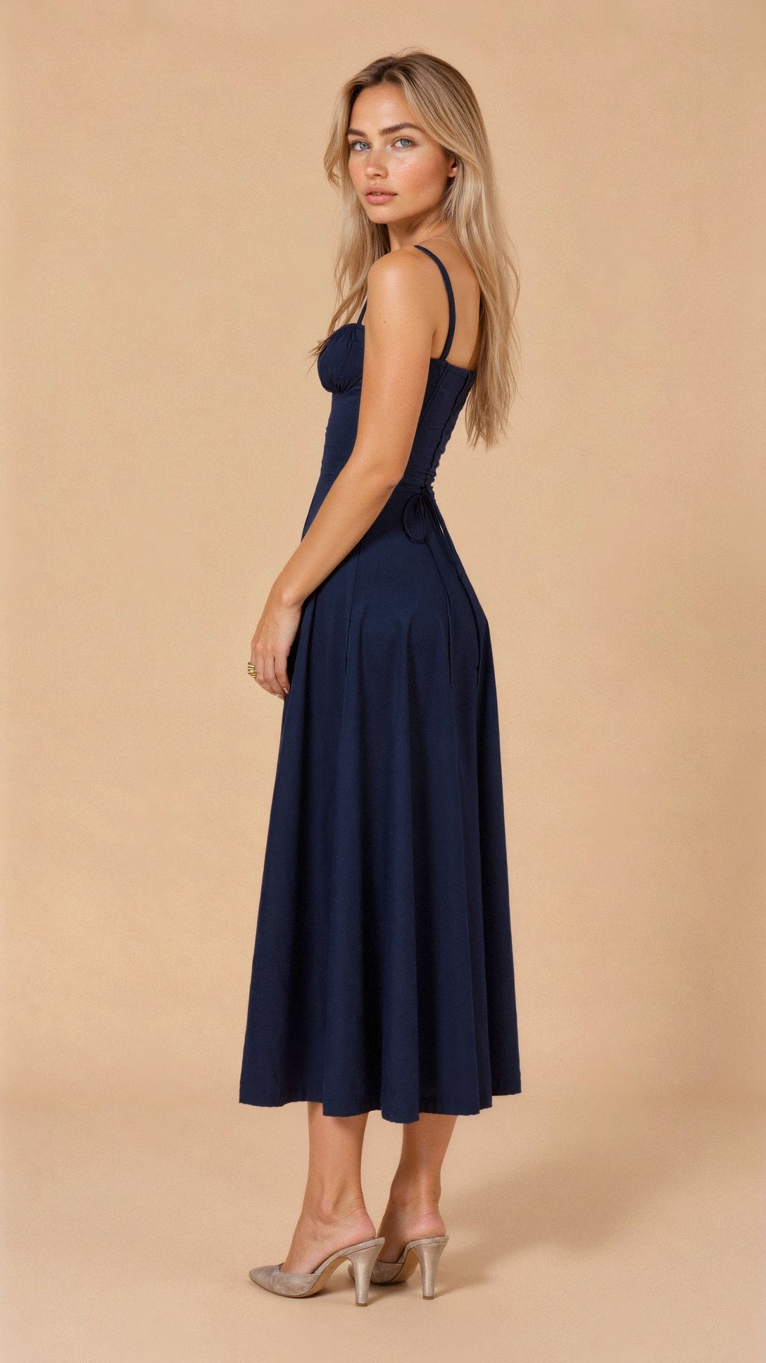 Liana – Robe Midi Corset