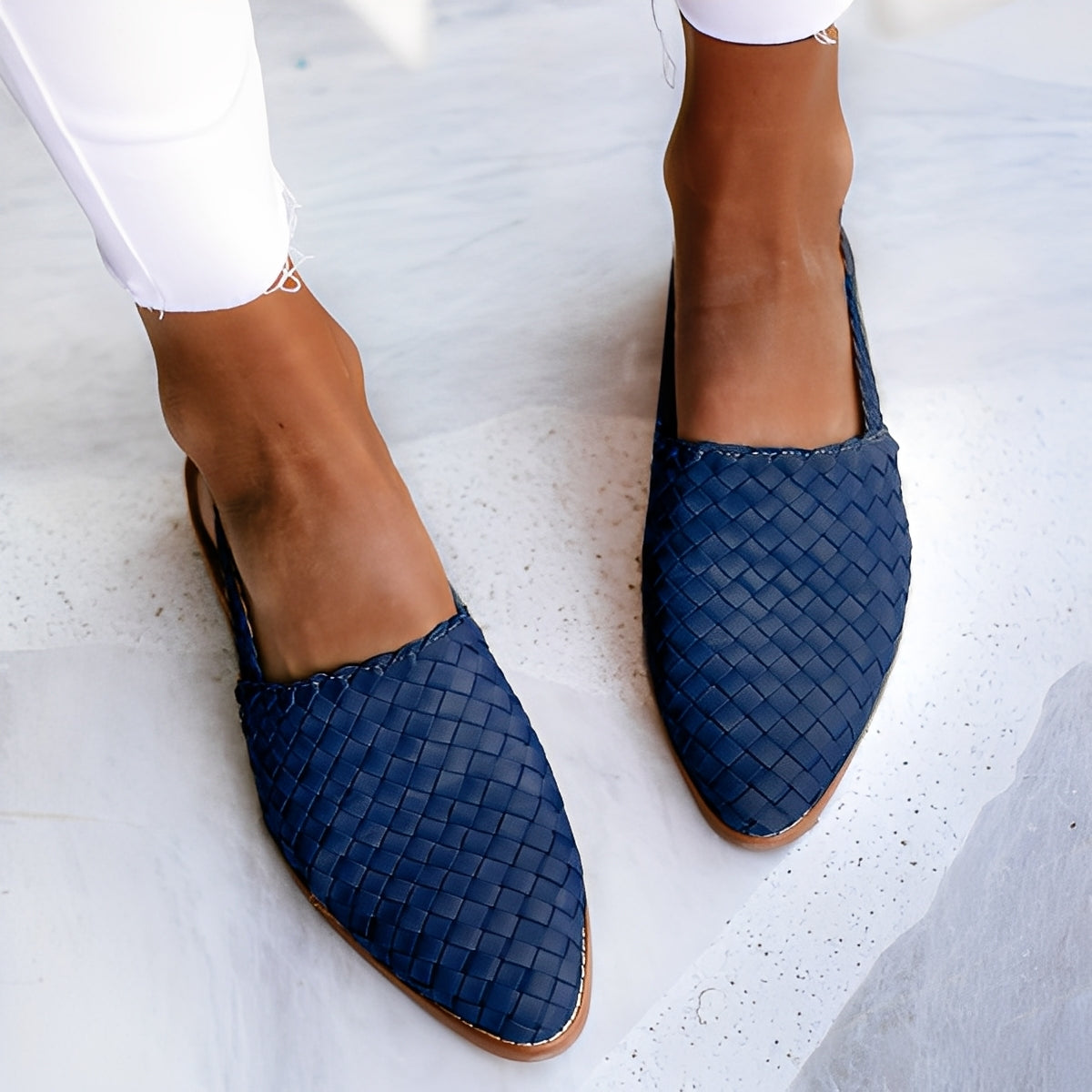 Dolores - Sandales plates pour femmes en cuir tressé