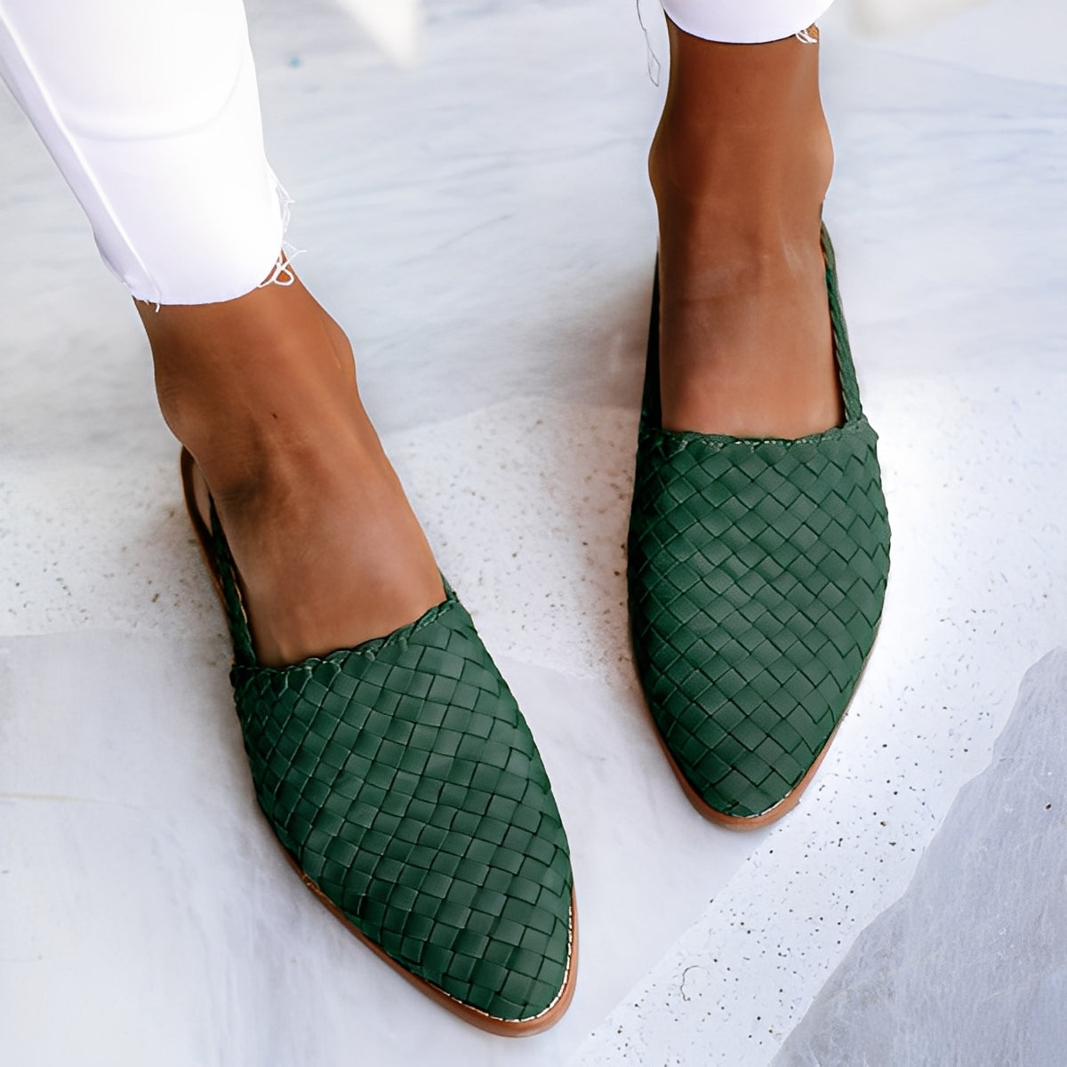Dolores - Sandales plates pour femmes en cuir tressé