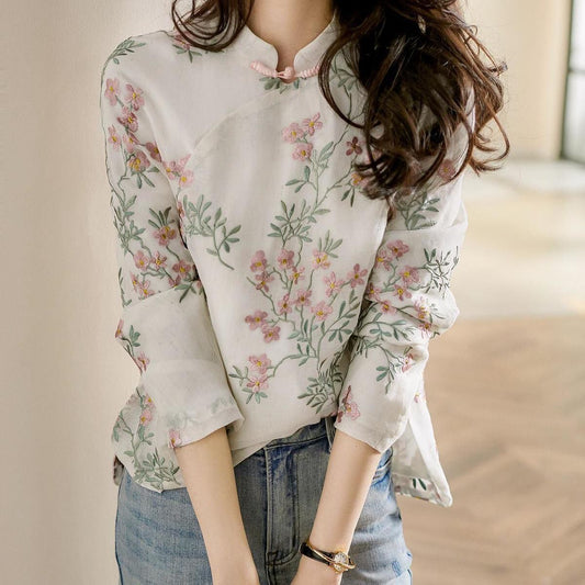 Charnette - Chemise élégante en lin avec broderie pour femmes