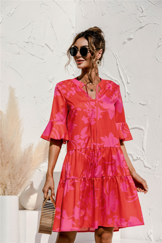 Nila – Mini-robe d'été avec coupe taille