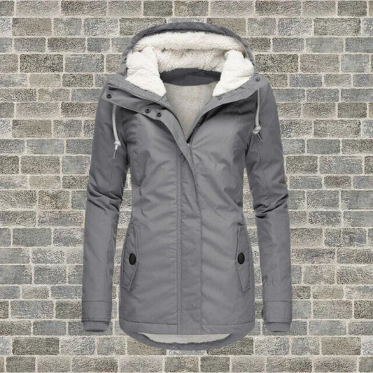 Camila – Veste en coton plissé avec capuche
