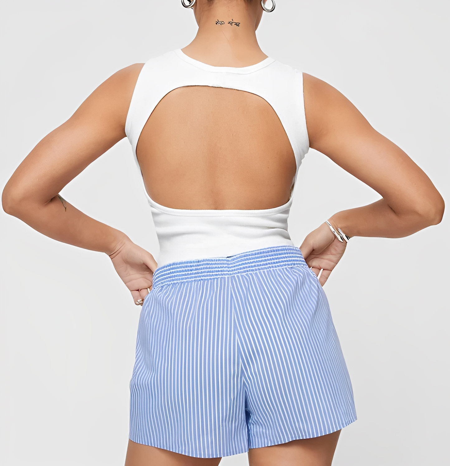 Naya – Shorts Rayés pour Femme avec Taille Ajustable